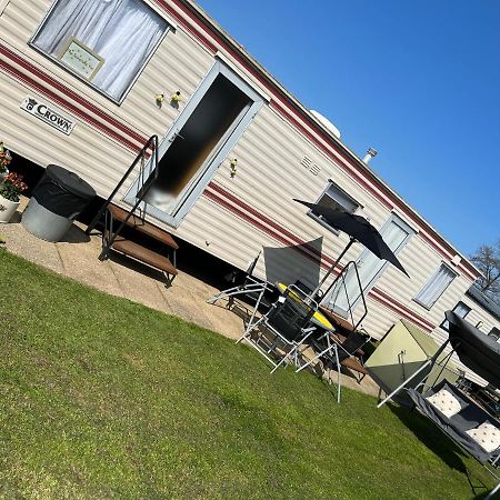 The Samanda Van Newport Caravan Park Hotel Hemsby Exterior foto