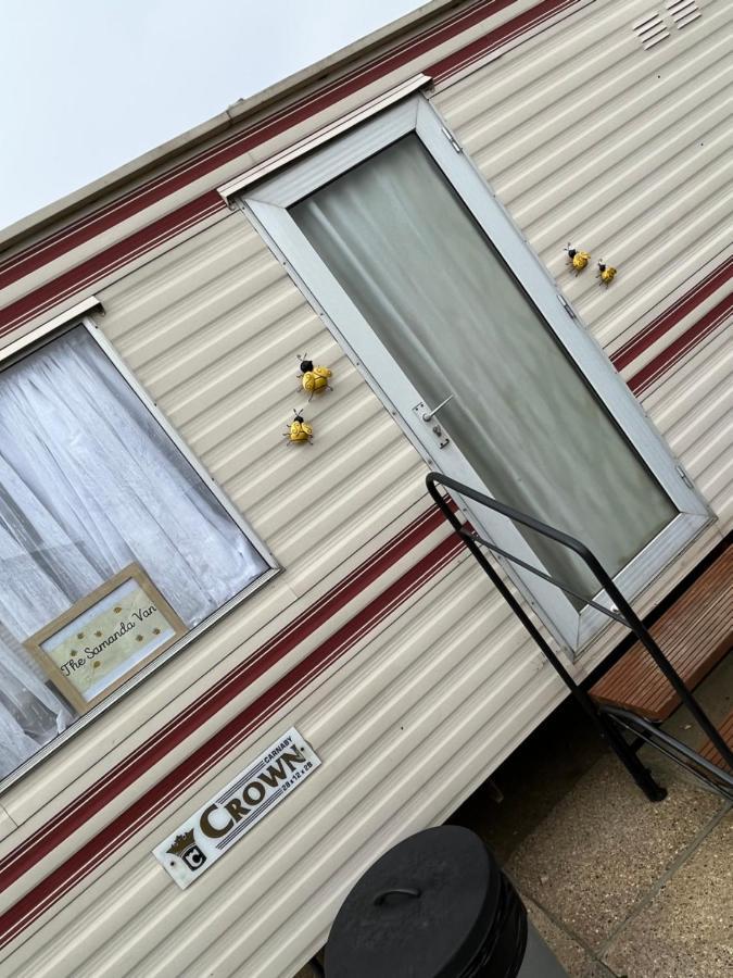The Samanda Van Newport Caravan Park Hotel Hemsby Exterior foto