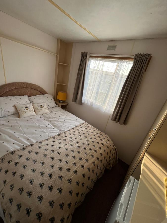 The Samanda Van Newport Caravan Park Hotel Hemsby Exterior foto