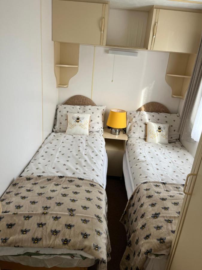 The Samanda Van Newport Caravan Park Hotel Hemsby Exterior foto